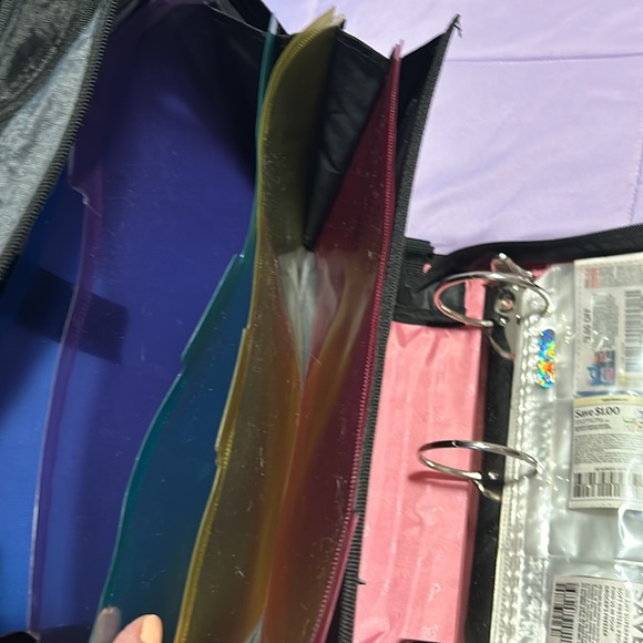 Case it Coupon Caddy! In EUC! Was used one time! It is a shiny pink - Picture 5 of 5